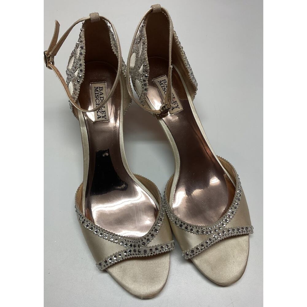 Badgley Mischka Roxy Heels Ivory Size 10 Bridal Prom Shoes - Picture 1 of 11